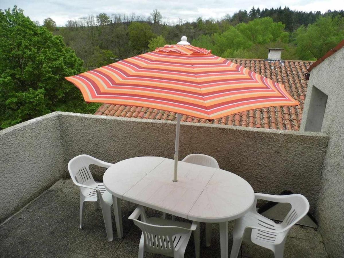 Hébergement de vacances Joli Petit T2 Calme Au Bord De Leau
